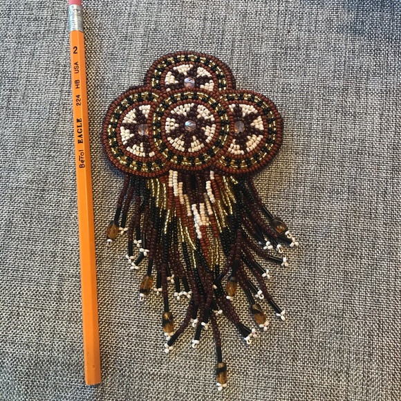 Beaded barrette. - Picture 3 of 3